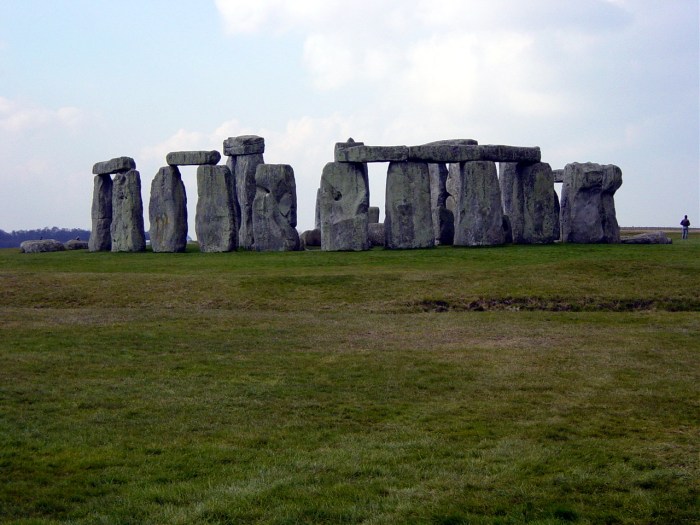 Stones places standing ancient stone amazing stonehenge historic circles cumbria britain history list most facts district lake